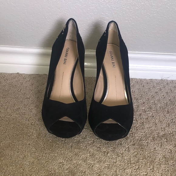 BLACK GIANNI BINI HEELS!!🔥🔥 SIZE 9!! - Picture 6 of 6